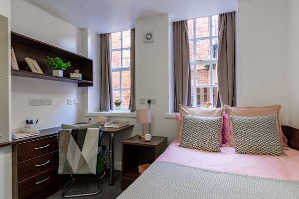 Premium Flatlet (Works) room type